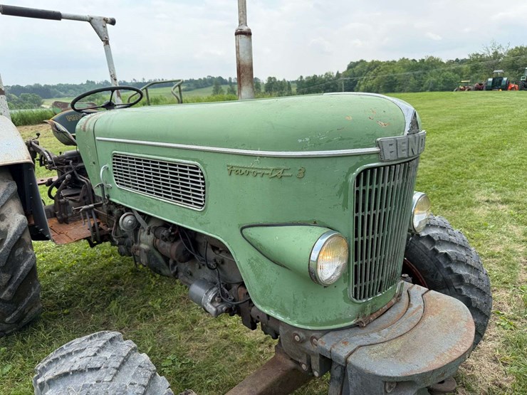 fendt-favorit-3-mfwd-image-14