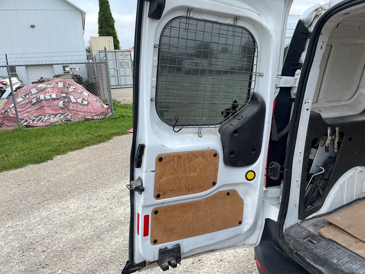 2014-ford-transit-connect-image-24