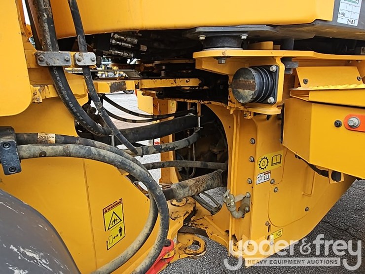 2021-volvo-l60h-image-26