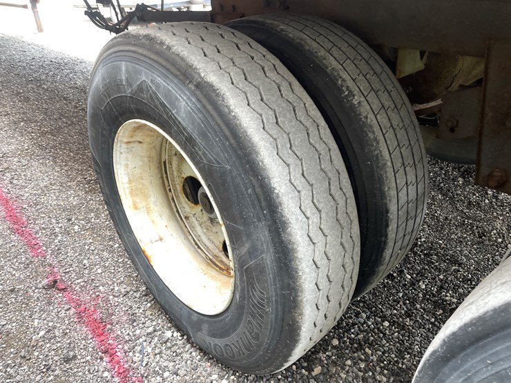#6284-•-2005-utility-53'-reefer-semi-trailer-(has-wi-title)-image-18