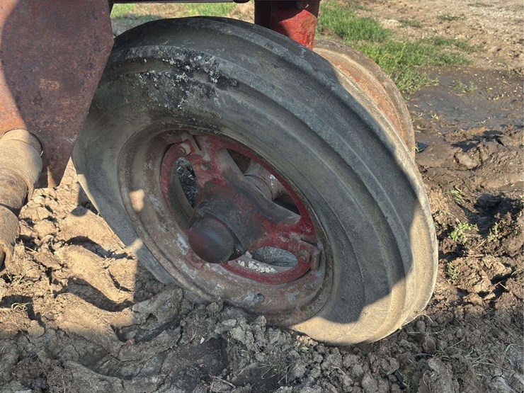 farmall-h-image-10