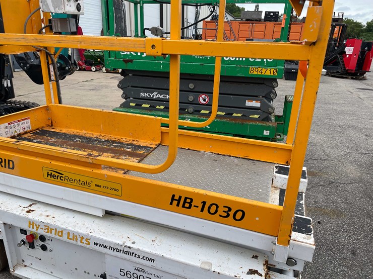 #1369-•-10'-scissor-lift-(o2)-image-33
