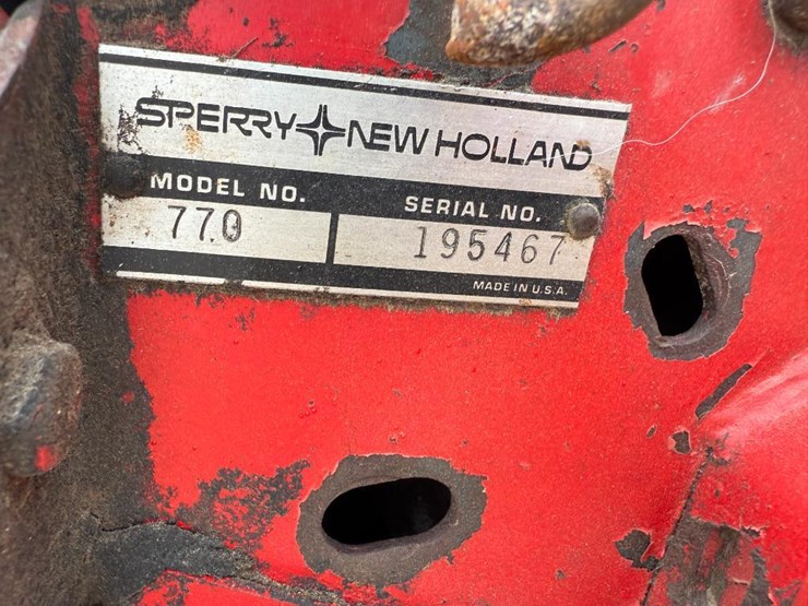 new-holland-770-image-21