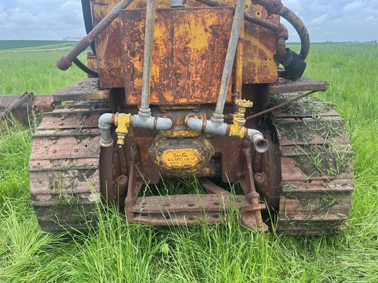 caterpillar-r5-crawler-and-blade-image-39