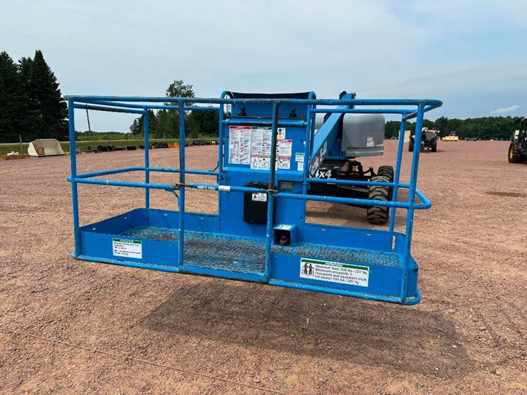 2008-genie-s40-image-31