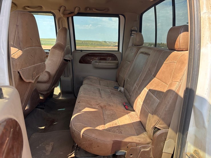 2003-ford-f350-image-18