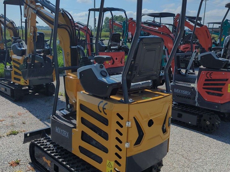 cfg-industrial-mini-excavator---mx12rx---(2025)-image-9