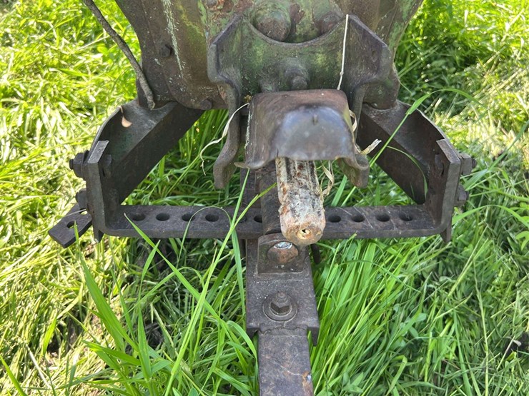john-deere-model-b-image-33