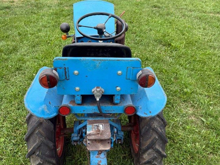 german-gutbrod-garden-tractor-image-9