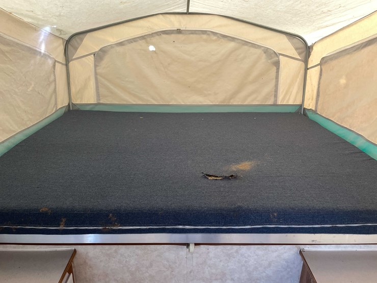 #1357-•-1999-camplite-pop-up-camper-(no-title)-(of)-image-32