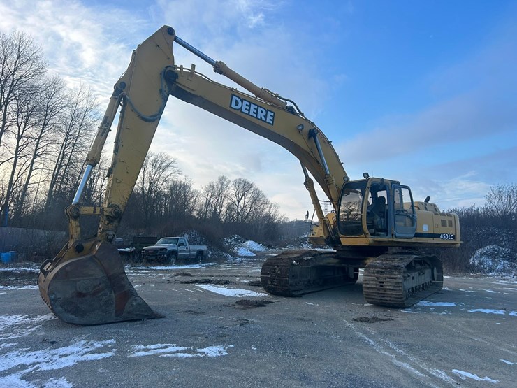 2005-deere-450-lc-image-1