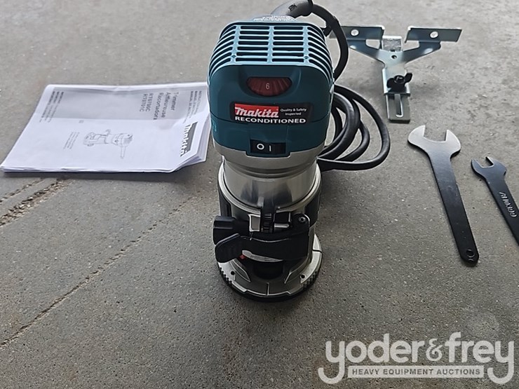 unused-makita-rt0701c-image-5
