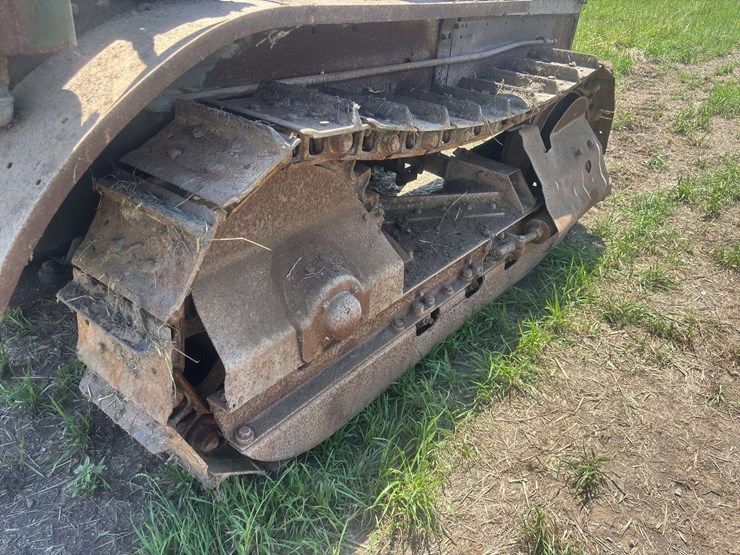 caterpillar-twenty-crawler-image-68