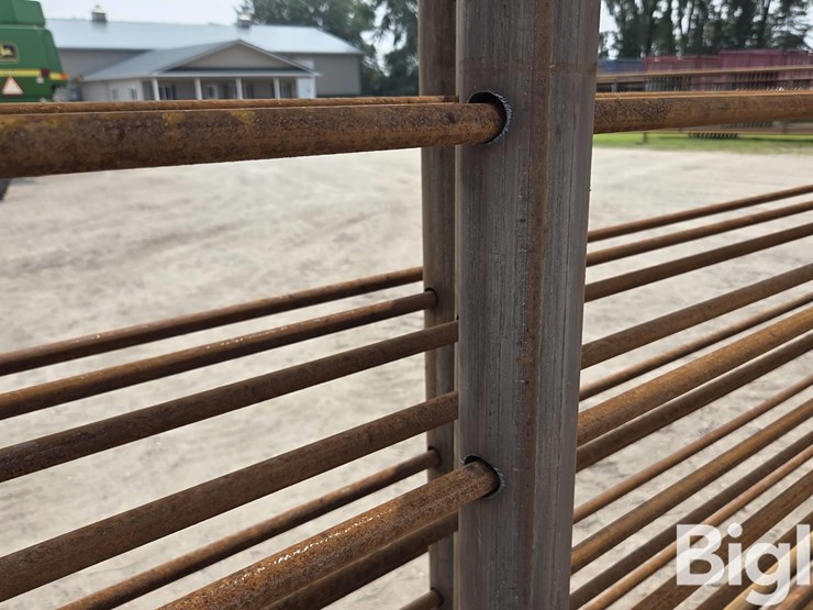 24'-free-standing-panels-(bid-per-unit)-image-10