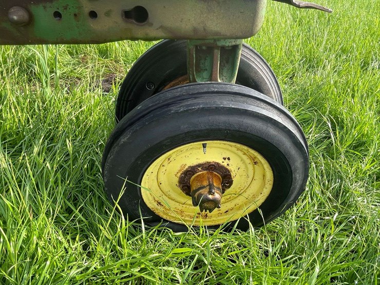 john-deere-620-image-63