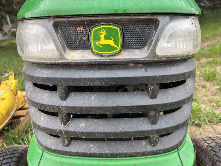 john-deere-x300-image-11