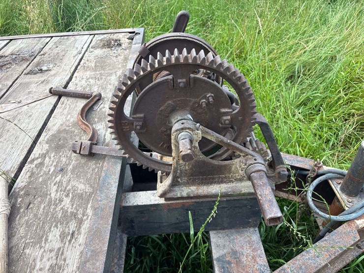 bumper-hitch-18’-deckover-trailer-image-13