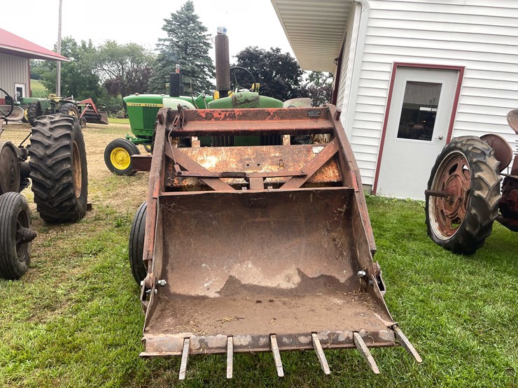 #6670-•-1953---1955-john-deere-tractor-image-2