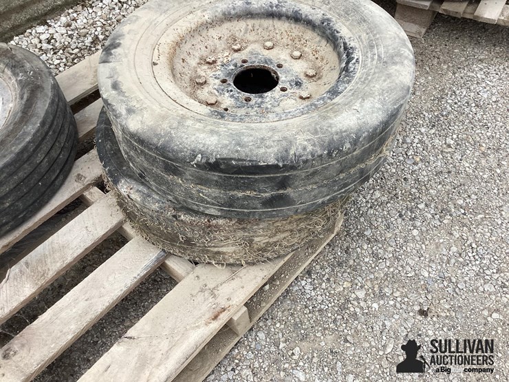 2775x375-14.5-tires-&-rims-image-14