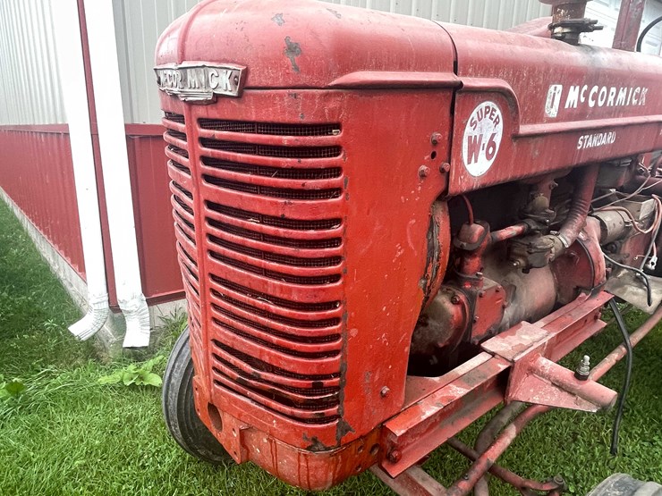 #6683-•-international-tractor-image-24