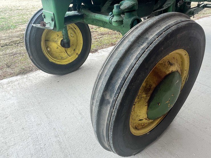 1949-john-deere-1950-image-9