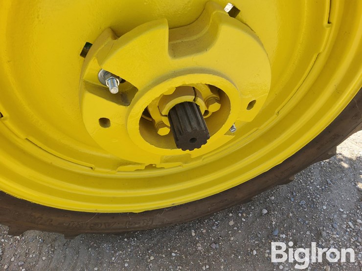 john-deere-g-image-10