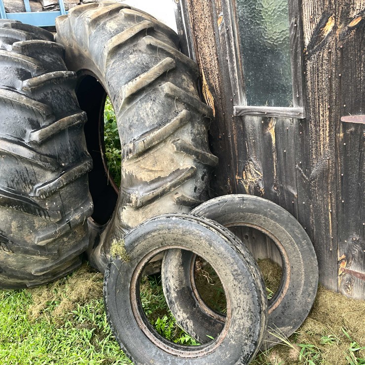 #7490 • (4) Tractor Tires