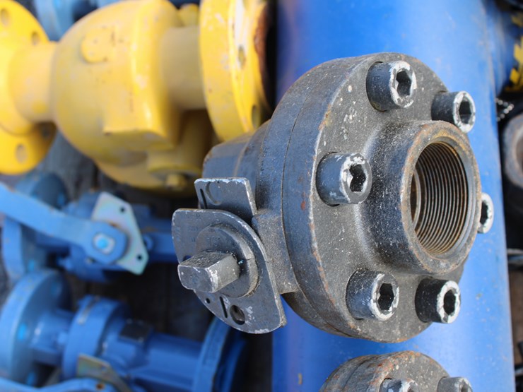 #1033-•-assorted-valves-image-8