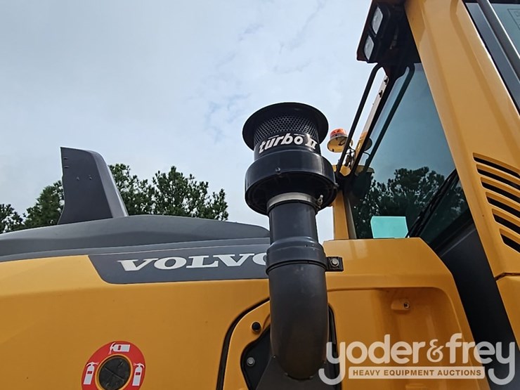 2019-volvo-l60h-image-21