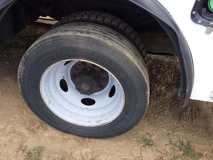 2012-ford-f450-image-40