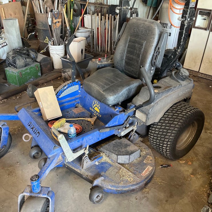 Dixon Grizzly Mower