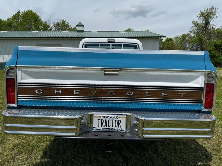 1972-chevrolet-c20-image-13