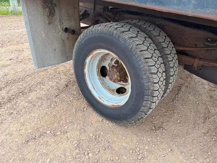 1988-ford-f350-image-12