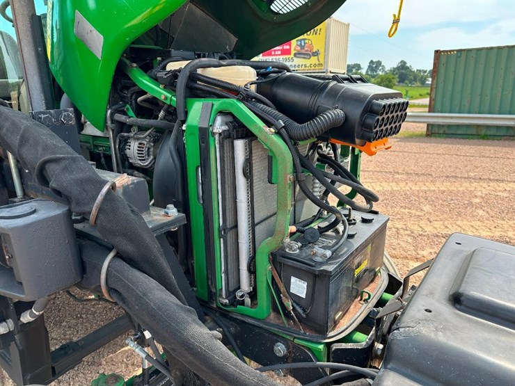 2012-john-deere-6330-image-30