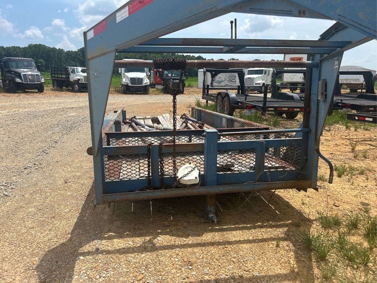 2013-80"-x-20'-t/a-gooseneck-trailer-image-7