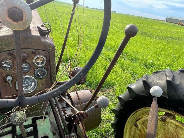 john-deere-620-image-34