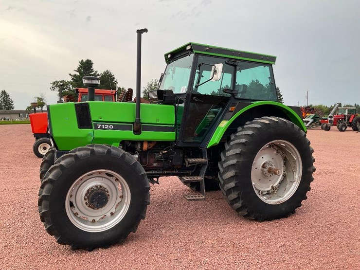 1989-deutz-allis-7120-image-1