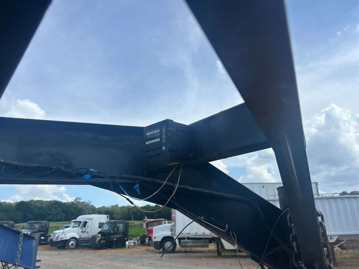 2014-tiger-7'-x-16'-t/a-gooseneck-trailer-image-14