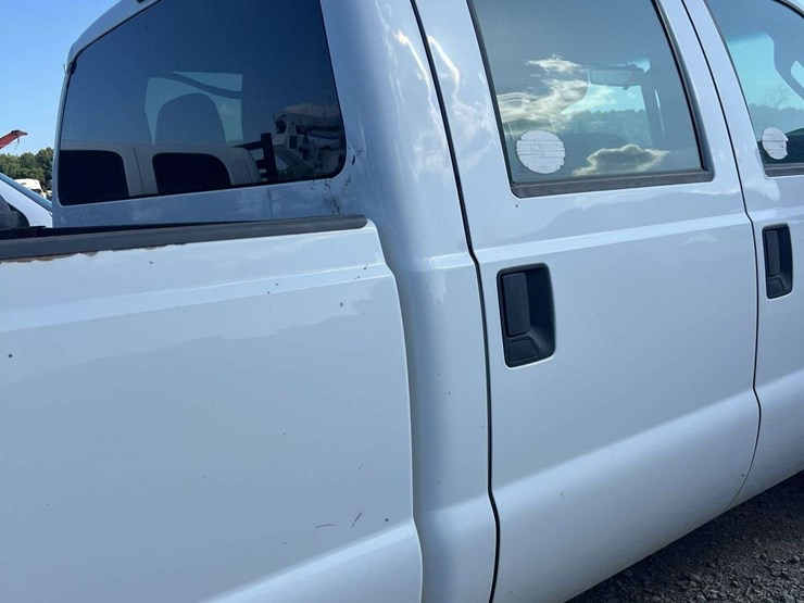 2012-ford-f250-xl-image-22