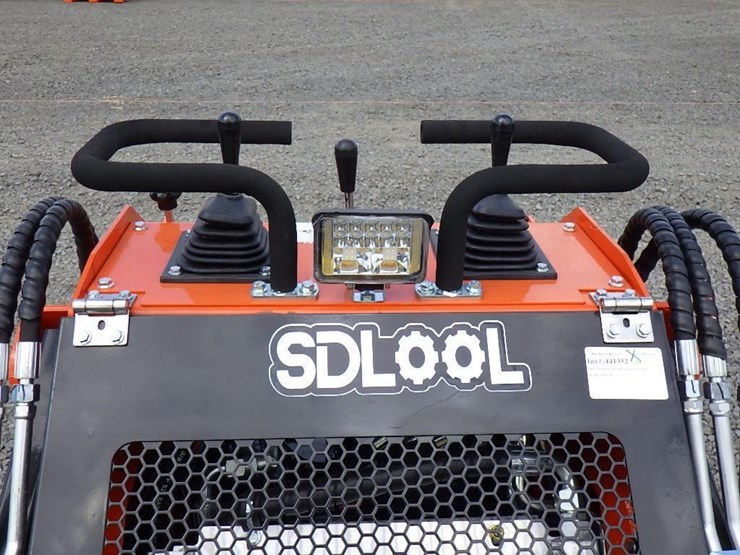 2025-sdlool-sl36cj-skid-steer-tracked-loader-image-11
