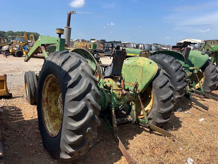 john-deere-tractor-w/-loader-*inop-image-2