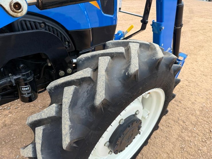 2019-new-holland-workmaster-70-image-10