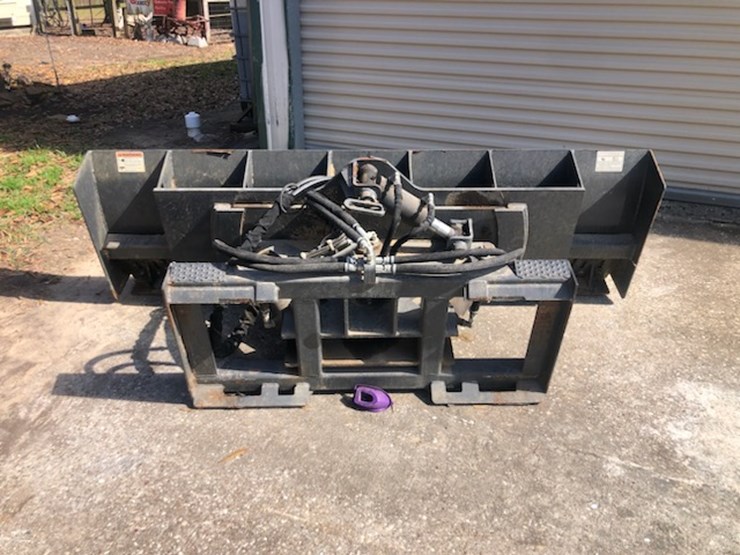 #4001-•-skid-steer-6-way-blade-attachment-image-2