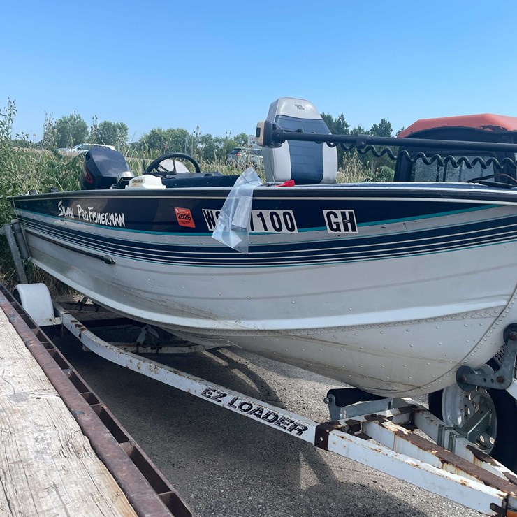 #1353 • 1993 Sylvan Pro Fisherman Boat (OF)