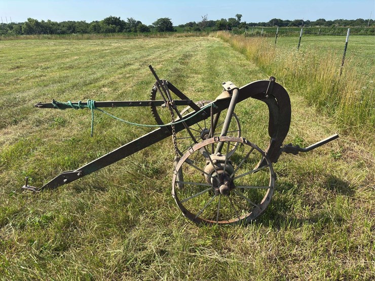 john-deere-subsoiler-image-5