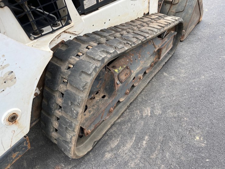 2019-bobcat-t590-image-9