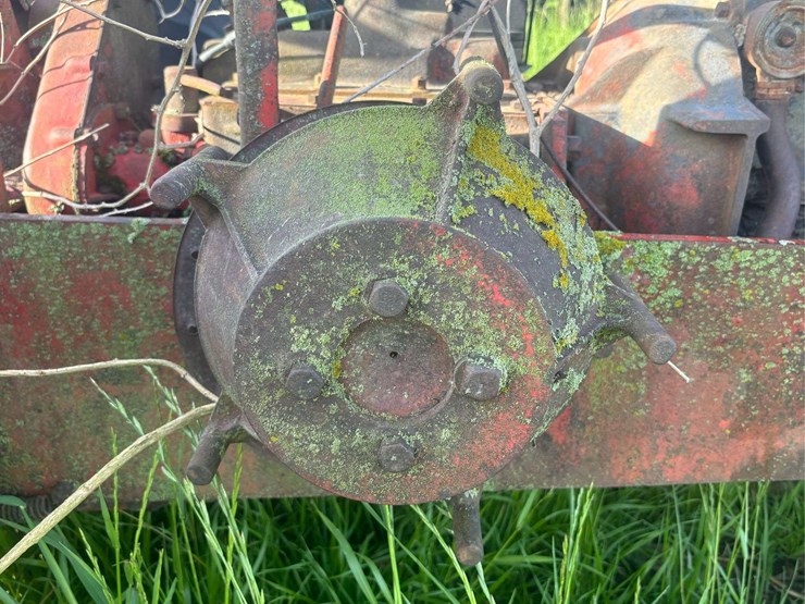 co-op-tractor-image-36