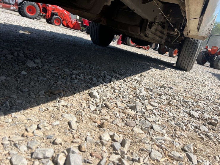 ford-f350-xl-image-28