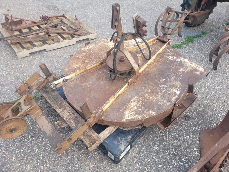 1949-international-cub-image-10