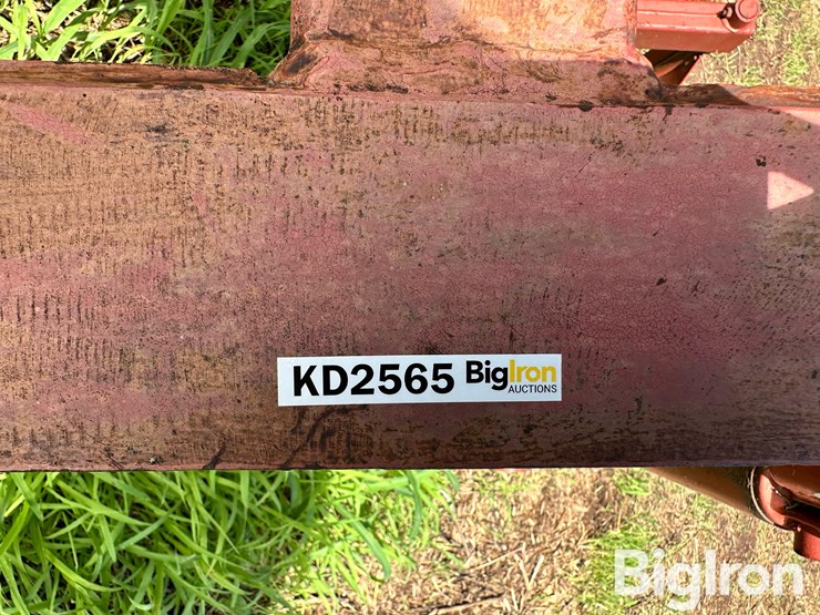 large-square-bale-stacker-image-10